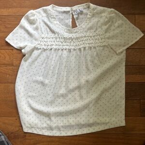 ELLE White w/ Gray Polka Dots Ruffled Blouse - Size Medium - EUC